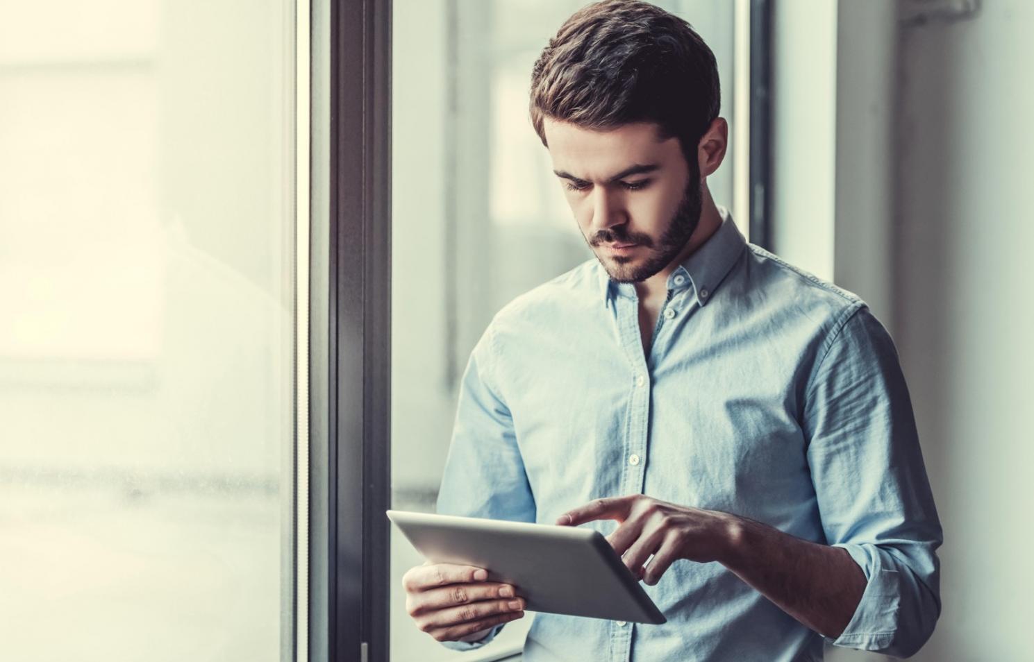 Ambiente di lavoro per analisi SEO e ottimizzazione